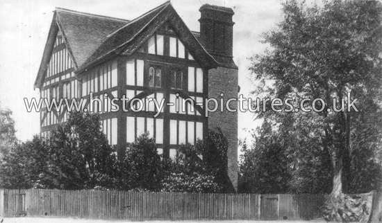 Queen Elizabeths Lodge, Chingford, London. c.1910.